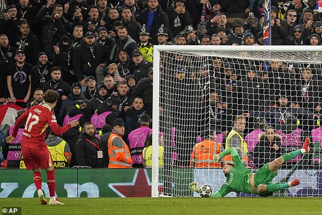 เอลเลียตต์มั่น ‘โจนส์’ กลับมาได้หลังบอดโทษ