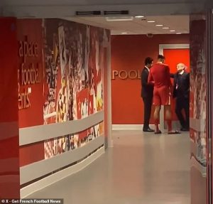 ไม่มีอะไร! เผย VvD แค่เคลียร์ใจสองบิ๊ก PSG