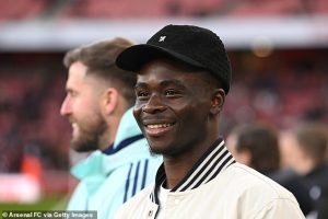 พร้อมลุย! พี่ต้าเฟิร์ม ‘ซาก้า’ คัมแบ็คเจอเจ้าสัว