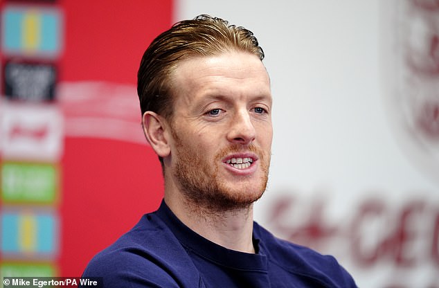 ‘พิคฟอร์ด’ พร้อมท้ารบ! ยึดมือหนึ่งสิงโตยุค ‘น้าทู’