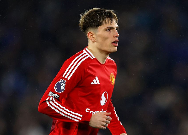 พาร์คเกอร์สะกิด ‘การ์นาโช่’ เลิกเลียนแบบพี่โด้ได้แล้ว