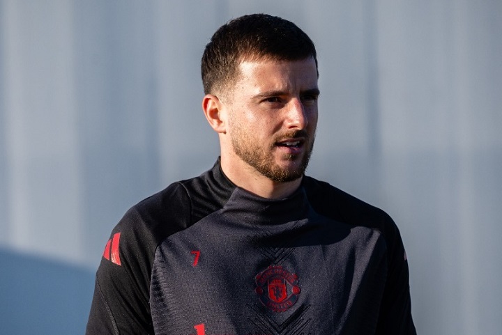 ‘บอสเจ๋ง’ เผยหนีบ ‘เมาท์’ เป็นสำรองเยือนจิ้งจอก