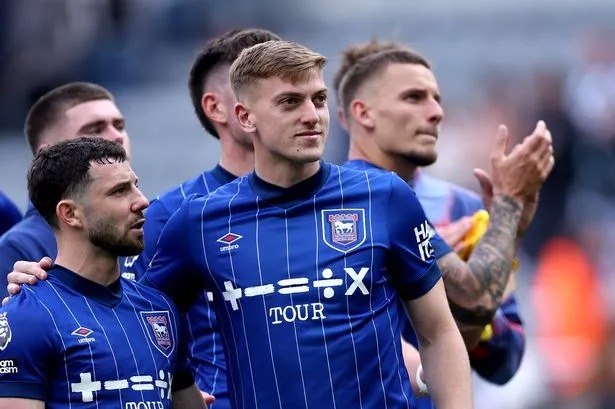 ค่าฉีก 30 ลป. ‘ดีแลป’ มีผลทันทีหลังม้าขาวตกชั้น