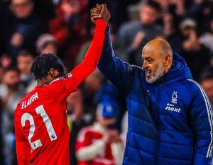 ซูเปอร์คอมมาแล้ว! ‘สิงห์-วิลล่า’ หลุด เจ้าป่าคว้าตั๋ว UCL