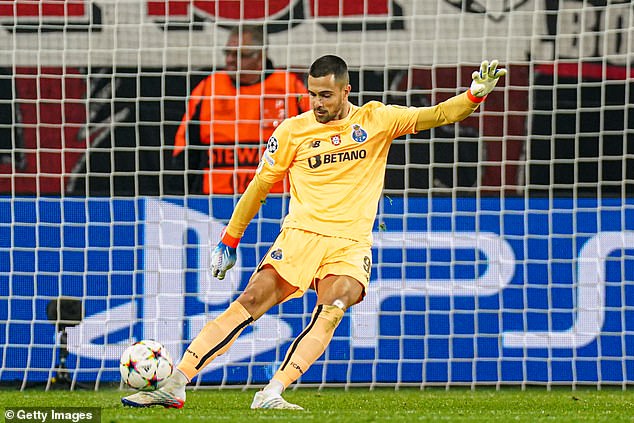 ผีสนเหรอ?…เรือจับ ‘คอสต้า’ ใส่บัญชีมือกาวใหม่