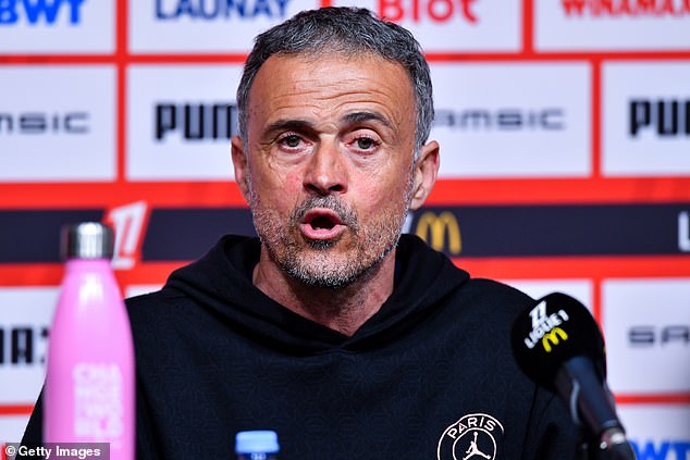 ‘น้าเก้’ ยังสงสัย ‘พรีเมียร์ลีกเจ๋งสุดในโลก’