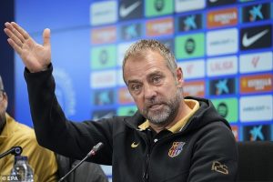 ‘ฟลิค’ ถ่อมเร็วไปบาร์ซ่าพูดถึงสามแชมป์