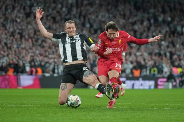 สล็อทปลื้ม ‘เคียซ่า’ สร้างอิมแพ็คต์แต่ต้องแข่ง ‘บังโม’