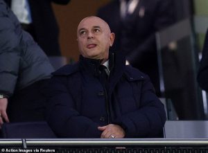 แอนจ์ร้อง ‘บอร์ด+ตำนานไก่’ ออกมาปกป้องสโมสรบ้าง