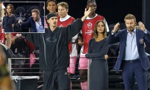 ‘เฮียเบ็ค’ แซว ‘เจ๊วิค’ หน้าอย่างนิ่งแม้เกมโคตรเดือด