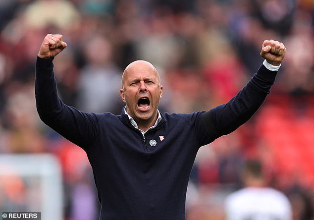 ที่ไหนก็ได้! สล็อทขอแค่ 2 จาก 6 นัด ชนะสู่บัลลังก์แชมป์