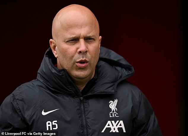 มักน้อย…’สล็อท’ บอกยืดสัญญา ‘บังโม, VvD’ คือบิ๊กซัมเมอร์