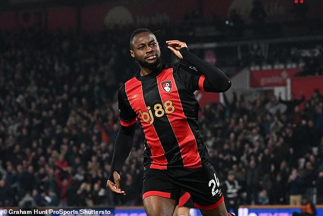 บอร์นมัธขอ 70 ลป.! ‘ผี’ ขึ้นเต็งสอย ‘เซเมนโย่’ ติดปีก