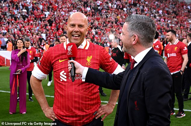 ไม่คิดว่าเร็วขนาดนี้! ‘เวสเตอร์เฟลด์’ เชื่อมาตลอด ‘สล็อท’ ไปโลดกับหงส์