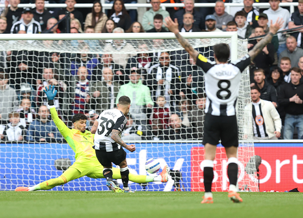 เล่นเสี่ยงทำไม?! คีนสับ ‘บายินดีร์’ ผิดพลาดขั้นพื้นฐาน