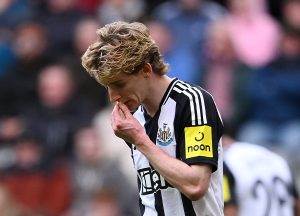 ฮาวเผย ‘กอร์ดอน’ ยังเจ็บสะโพกส่อชวดเจอจิ้งจอก