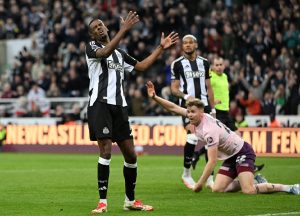 ฮาวยัน ‘อิซัค’ เจ็บขาหนีบ-หวังฟิตทันเจอจิ้งจอก