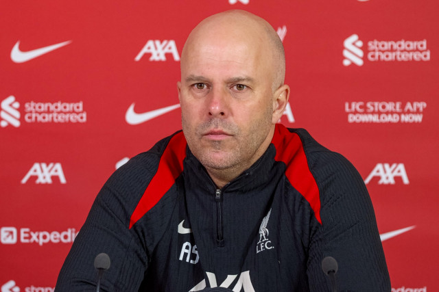 ตามสเต็ป! ‘สล็อท’ ปัดตอบอนาคต TAA