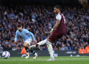 ฝันร้ายกองหลัง! คีนซูฮก ‘แรชฟอร์ด’ งัดฟอร์มโหด