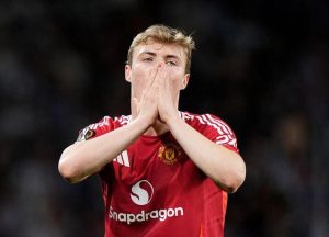 เฮียดุกชี้ ‘ฮอยลุนด์’ ยังไม่พร้อมรับภาระผู้นำแนวรุกผี