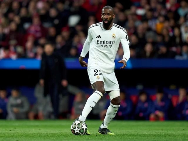 ‘รูดิเกอร์’ อาจเข้าผ่าเข่าหากโดนโทษแบนยาว