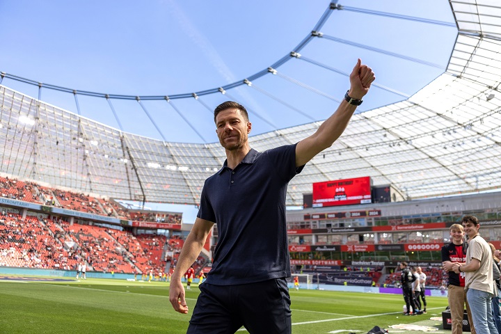 รอจบซีซั่นไม่ได้! ซีอีโอห้างยาเร่ง ‘อลอนโซ่’ รีบตัดสินใจ