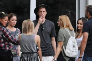 เด็กๆ อย่าทำตาม! ‘เชสนี่ย์’ รับพ่นควันพฤติกรรมไม่ดี