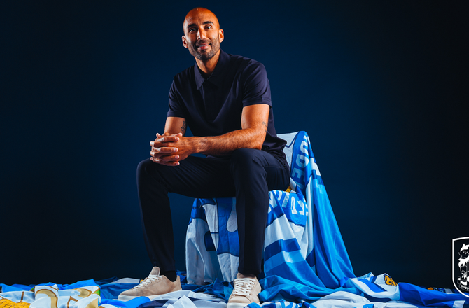 ‘แกรนท์’ อดีตโกลผีจับงานโค้ชหนแรกคุมฮัดเดอร์สฟิลด์