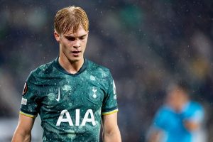 ‘แอนจ์’ เผย ‘เบิร์กวัลล์’ ต้องพักจนจบฤดูกาล