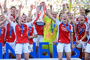 ล้มแชมป์เก่า! ‘ปืนทีมหญิง’ เฉือนบาร์ซ่า 1-0 เถลิง UCL