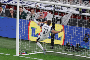 พื้นไม่นุ่ม! ‘มิคกี้’ เผยยอมเจ็บหลังบินสกัดบนเส้น