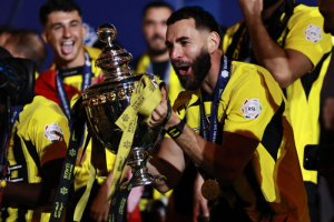 ‘เบนเซม่า’ ผงาดคว้าแข้งยอดเยี่ยมลีกซาอุ