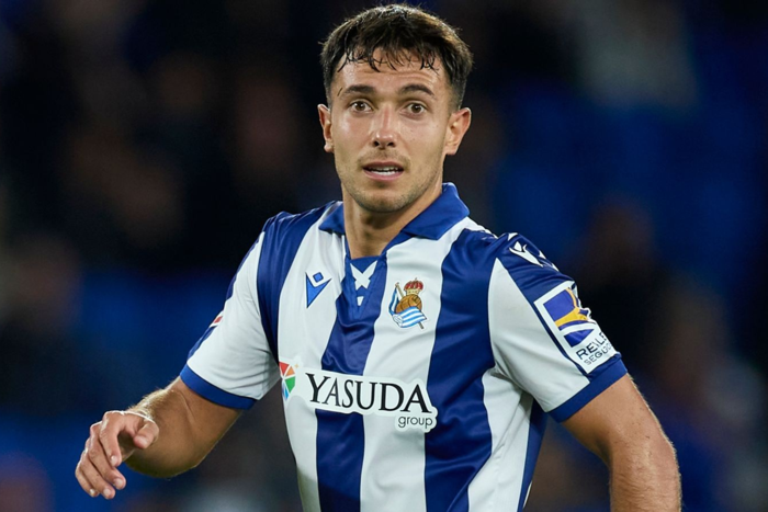 อาจอยู่ต่อ! โซเซียดาดเผย ‘ซูบิเมนดี้’ ไม่ใกล้ซบปืน