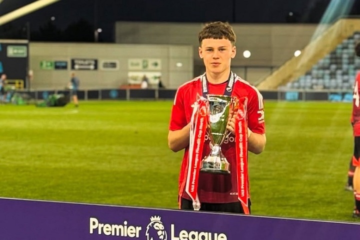 ‘ลูกรูนี่ย์’ ยิง 2 จ่าย 1 พาผี U15 ปราบสิงห์ซิวแชมป์