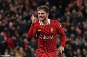 สล็อทอวย ‘แม็คก้า’ คนสำคัญแผงกลางหงส์