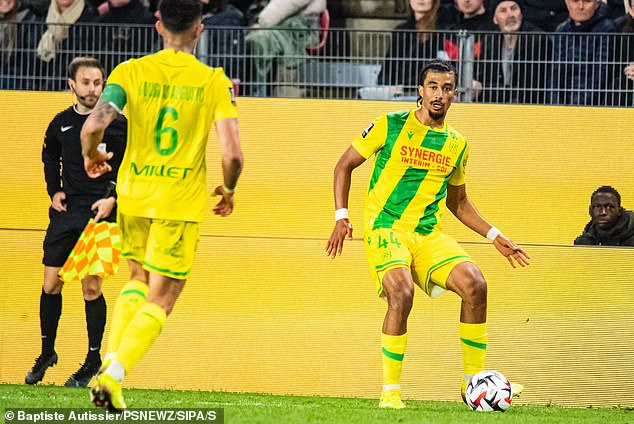 แทนเฮาจ์เซ่น? เชอร์รี่สนคว้า ‘เซเซ่’ กองหลังดาวรุ่งน็องต์ส