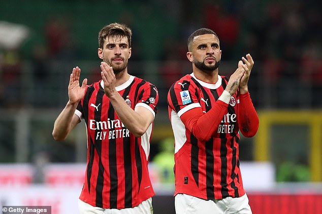 ยังไง? มิลานสับหลอก ‘วอล์เกอร์’ โผล่คลิปเปิดตัวชุดแข่งใหม่