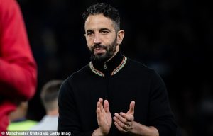 ไหวนะบอส?! ‘ผี’ เดินหน้าทุบอีก 2 สถิติสุดห่วย