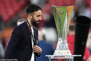 มองให้ลึก! ‘คาร์ร่า’ เตือนผีหนุน ‘บอสเจ๋ง’ ลุยต่อ