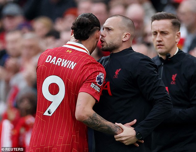 หงส์ระวัง! อาแย็กซ์เตรียมทาบ ‘ไฮติงก้า’ นั่งแท่นกุนซือ