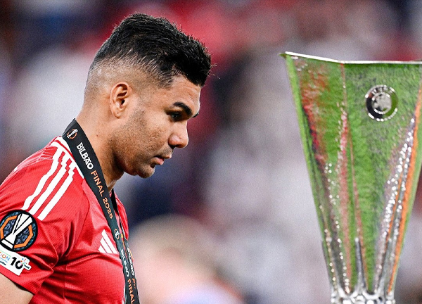 ‘คาเซ’ อดขึ้นค่าเหนื่อยเป็น 500k/วีค หลังผีแห้วแชมป์