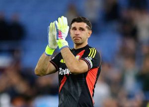 อูไนไม่ชัวร์อนาคต ‘มาร์ติเนซ’ น้ำตาคลอหลังเกม