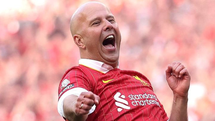 ‘สล็อท’ ชี้หงส์จำเป็นต้องติดอาวุธหนักเพิ่ม