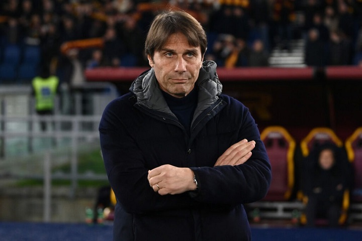 เผย ‘คอนเต้’ ขอใช้เวลาอีกนิดทบทวนอนาคตนาโปลี