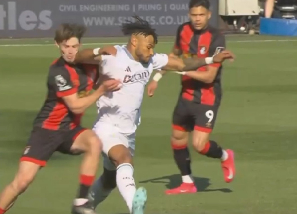 กรามอาจหัก! อิราโอล่าฉุน ‘มิงส์’ ศอกใส่ ‘สก็อตต์’ รอดแดง