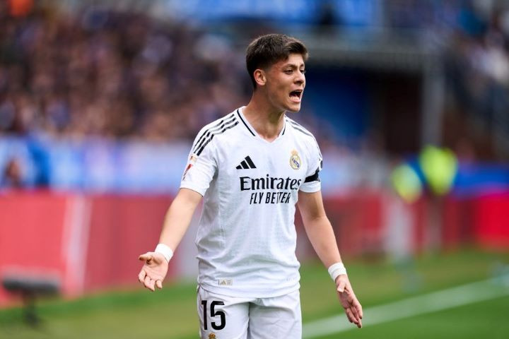 ‘คุณชาย’ เตรียมดัน ‘กูแลร์’ แข้งตัวหลักราชัน