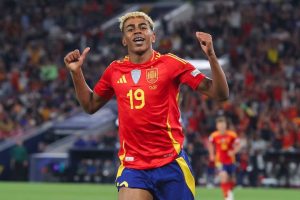 ‘โด้’ บอกสื่ออย่ากดดัน ‘ยามาล’ ปล่อยให้เขาเติบโต