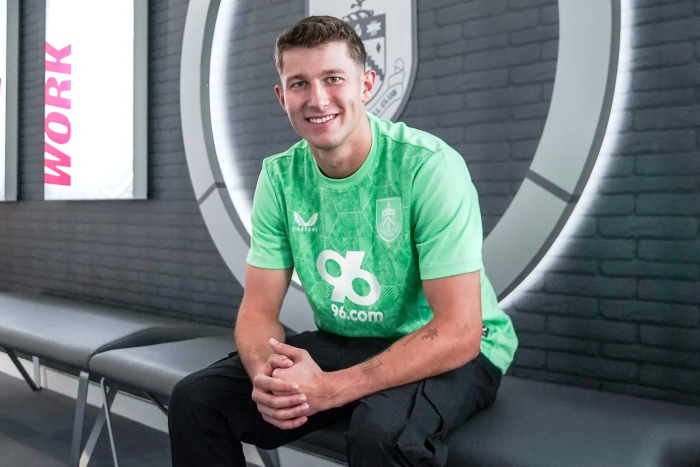 เบิร์นลี่ย์สอย ‘ไวส์’ โกล์เยอรมัน 5 ลย.