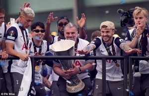 แอนจ์อำลา! เชื่อมั่นไก่ไม่ต้องรอแชมป์อีก 17 ปี