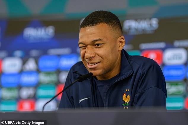 ถึงจุดสิ้นสุด! ‘ปธ.เป้’ ไม่รู้สึกผิดชิ่งหนี PSG เร็วเกินไป